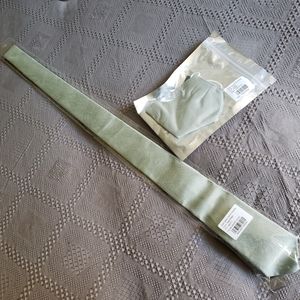 Birdy grey sage green new tie and matching facemask